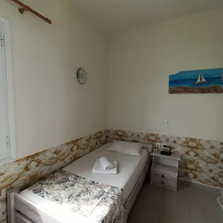 Peaceful Bay בית הארחה