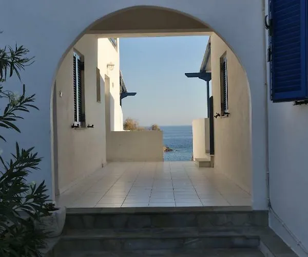 Guest house Peaceful Bay Megas Gialos - Nites